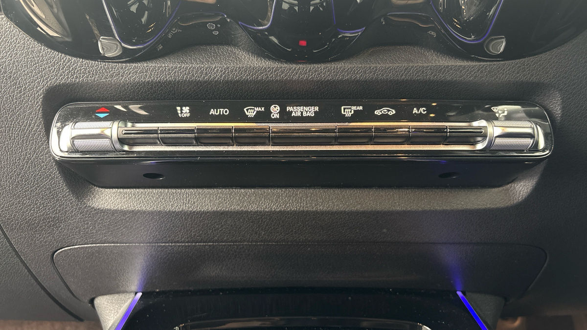 Used Mercedes-Benz GLB 2025 for sale - 76655664: Photo 6