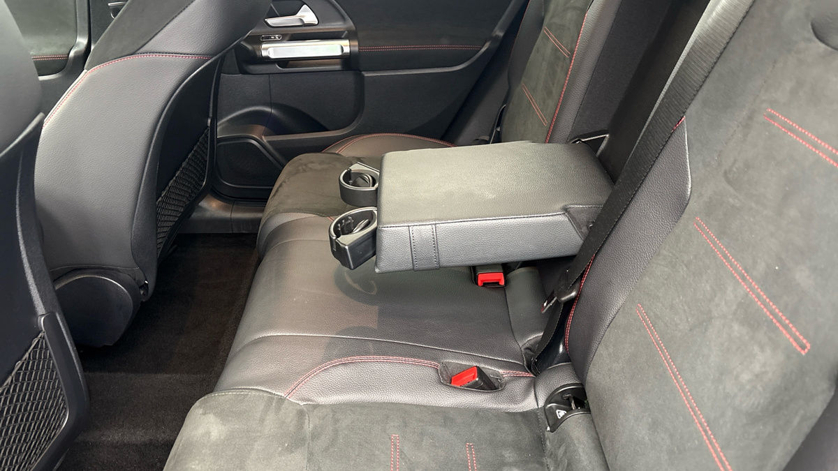 Used Mercedes-Benz GLB 2025 for sale - 76655664: Photo 9