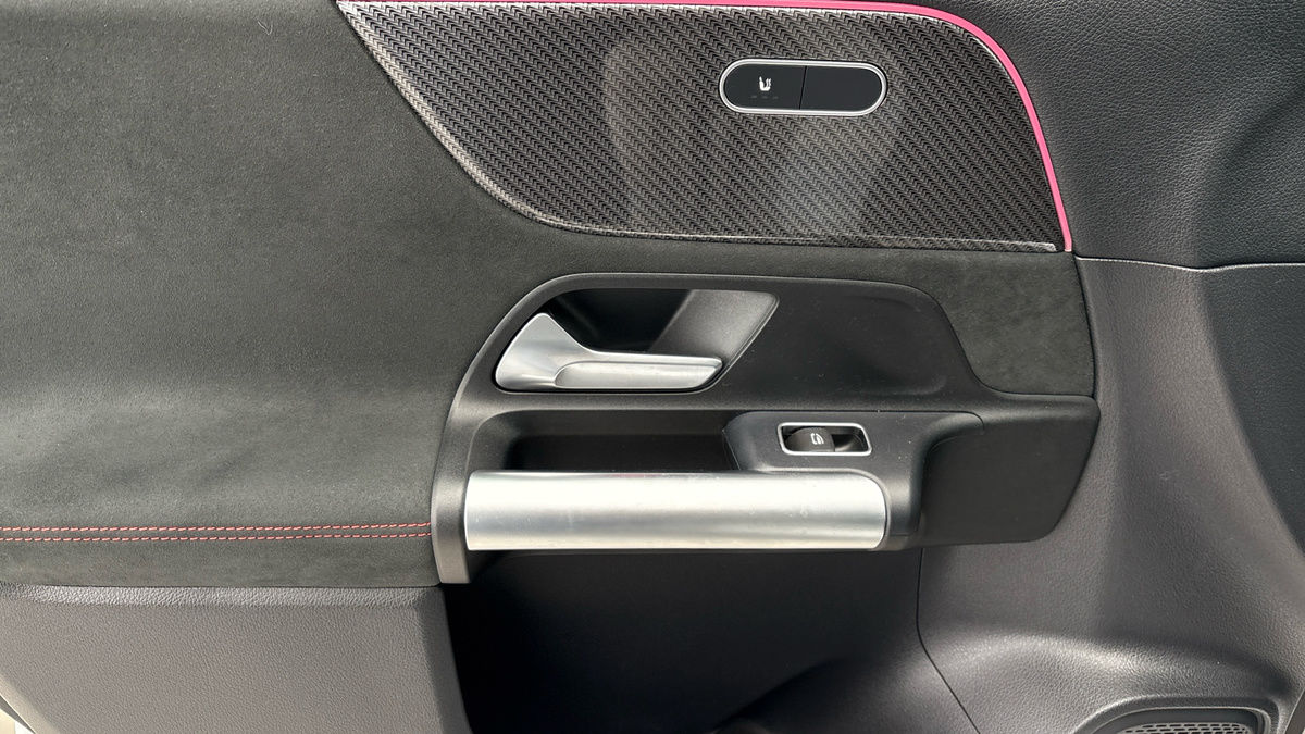 Used Mercedes-Benz GLA 2023 for sale - 76974096: Photo 19