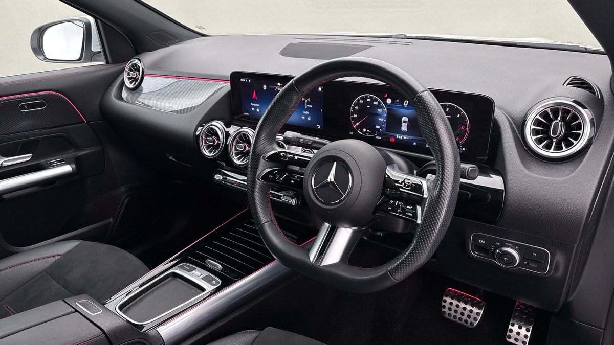 Used Mercedes-Benz GLA 2023 for sale - 76974096: Photo 5