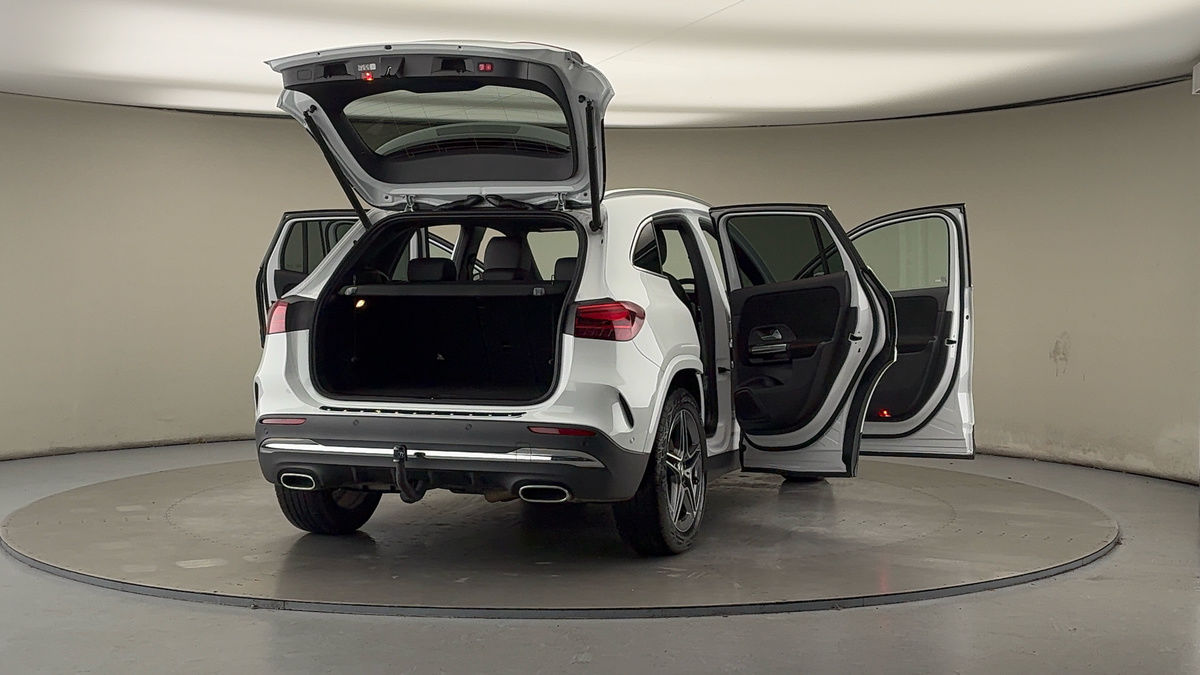 Used Mercedes-Benz GLA 2023 for sale - 76974096: Photo 59