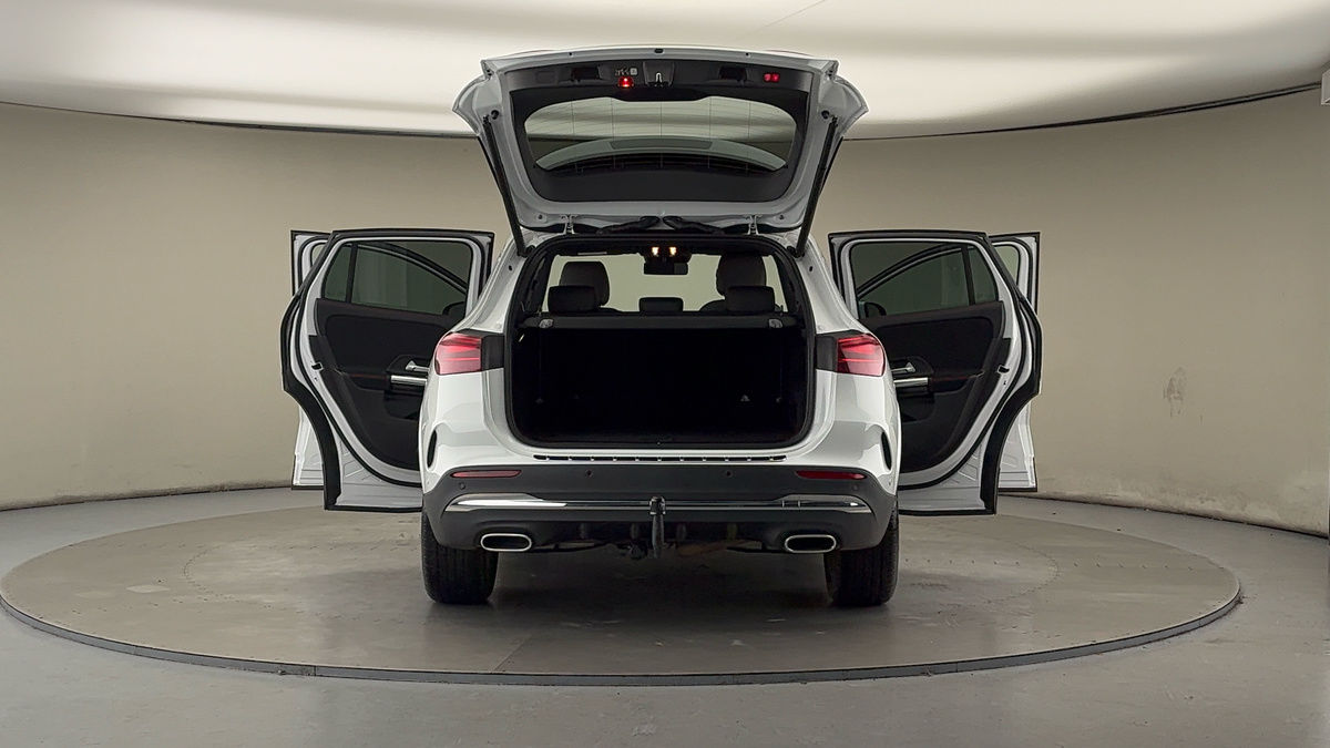 Used Mercedes-Benz GLA 2023 for sale - 76974096: Photo 60