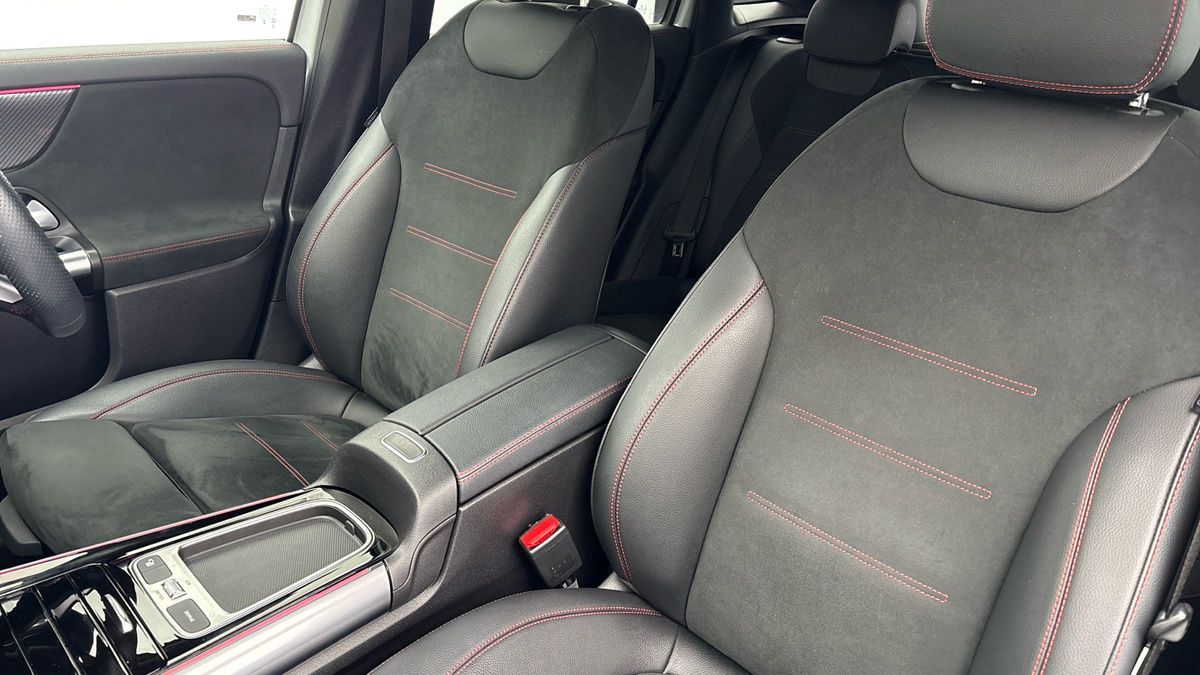 Used Mercedes-Benz GLA 2023 for sale - 76974096: Photo 7