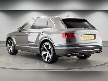 Used Bentley Bentayga 2019 for sale - 78598965: Photo