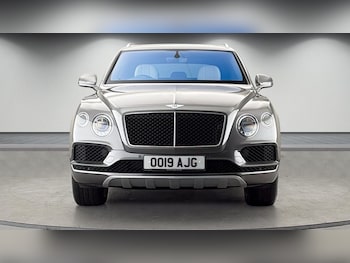 Used Bentley Bentayga 2019 for sale - 78598965: Photo
