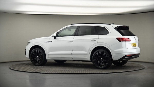 Used Volkswagen Touareg 2023 for sale - 75631730: Photo 37