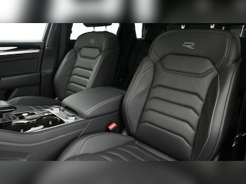 Used Volkswagen Touareg 2023 for sale - 75631730: Photo