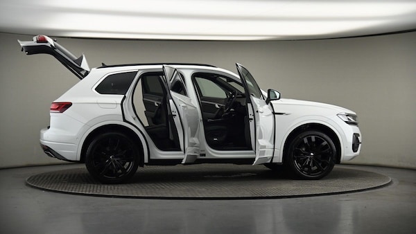 Used Volkswagen Touareg 2023 for sale - 75631730: Photo 58