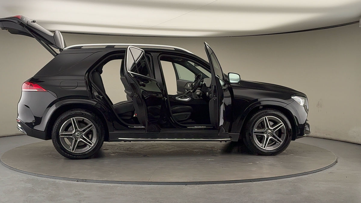 Used Mercedes-Benz GLE 2021 for sale - 77038666: Photo 56