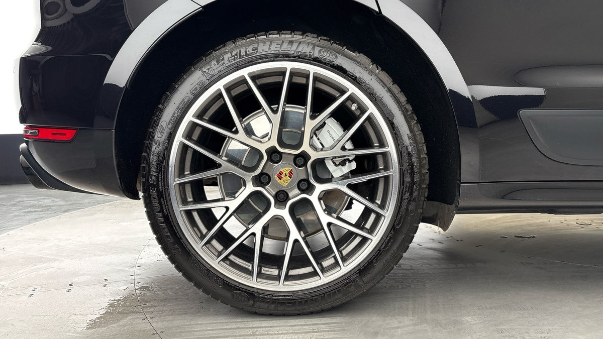 Used Porsche Macan 2020 for sale - 76836774: Photo 10