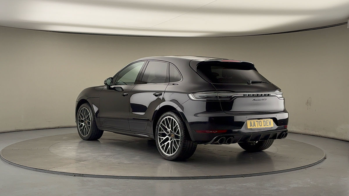 Used Porsche Macan 2020 for sale - 76836774: Photo 2