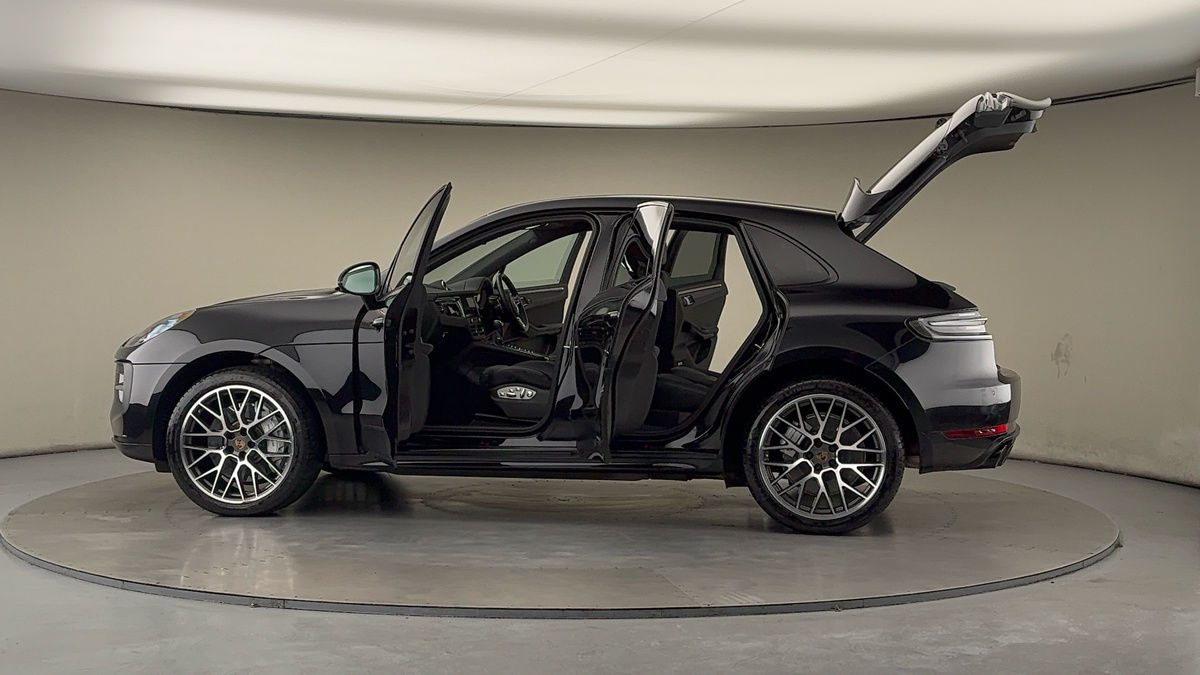 Used Porsche Macan 2020 for sale - 76836774: Photo 50