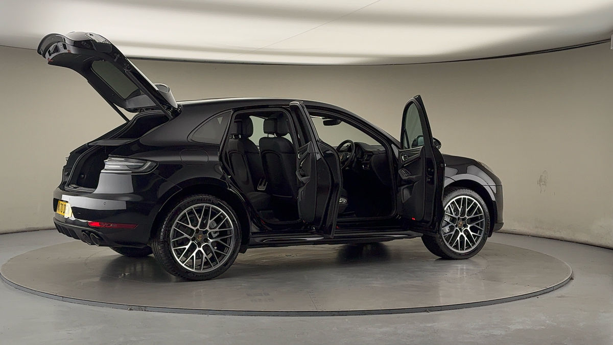 Used Porsche Macan 2020 for sale - 76836774: Photo 61