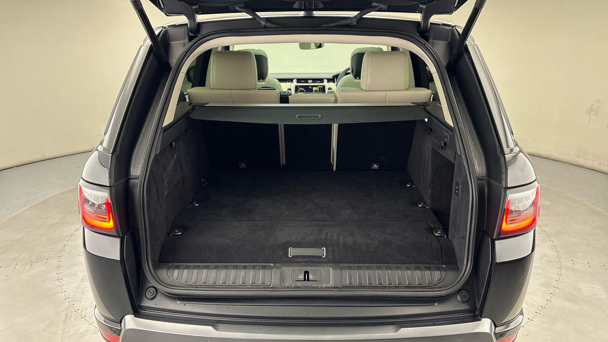 Used Land Rover Range Rover Sport 2021 for sale - 78031347: Photo 11