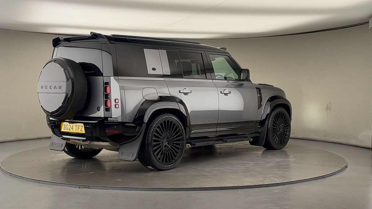 Used Land Rover Defender 110 2024 for sale - 76559622: Photo 21