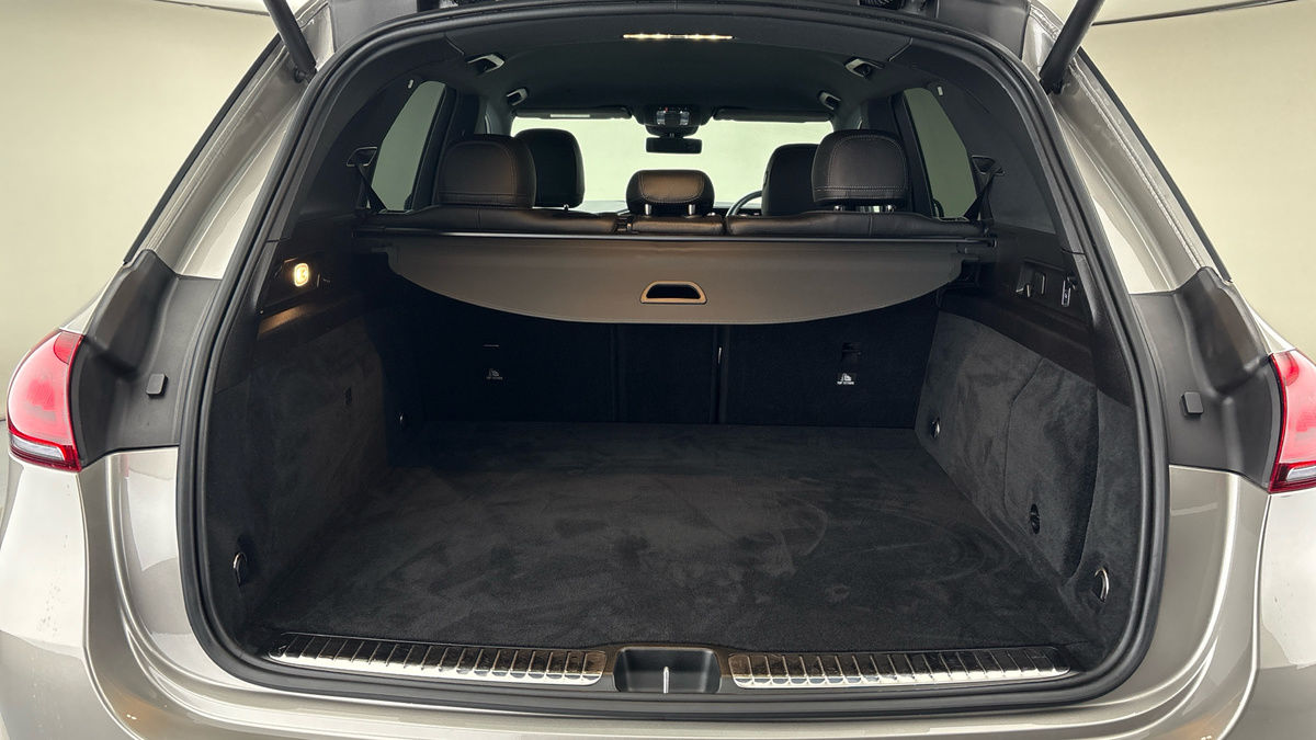 Used Mercedes-Benz GLE 2021 for sale - 76346210: Photo 11