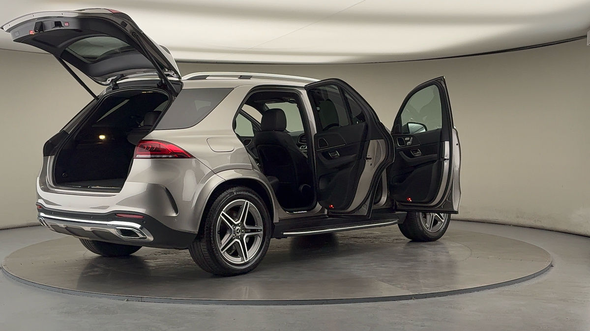 Used Mercedes-Benz GLE 2021 for sale - 76346210: Photo 60