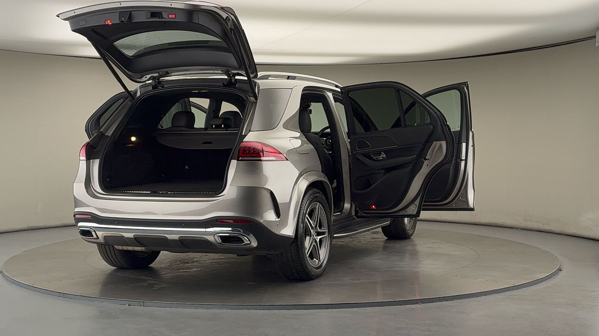 Used Mercedes-Benz GLE 2021 for sale - 76346210: Photo 61