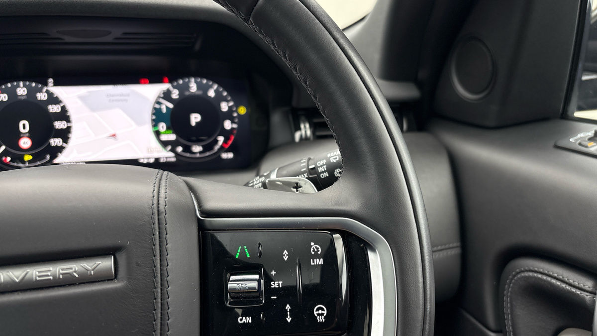 Used Land Rover Discovery Sport 2023 for sale - 76583093: Photo 14