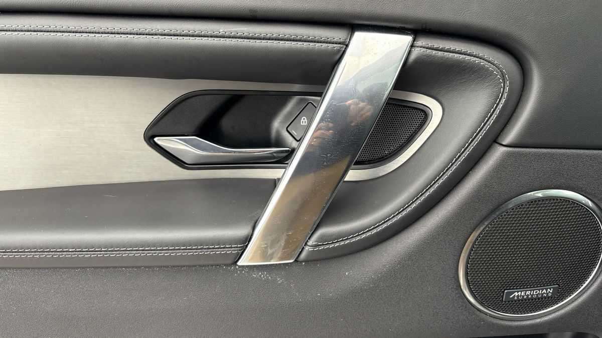 Used Land Rover Discovery Sport 2023 for sale - 76583093: Photo 19