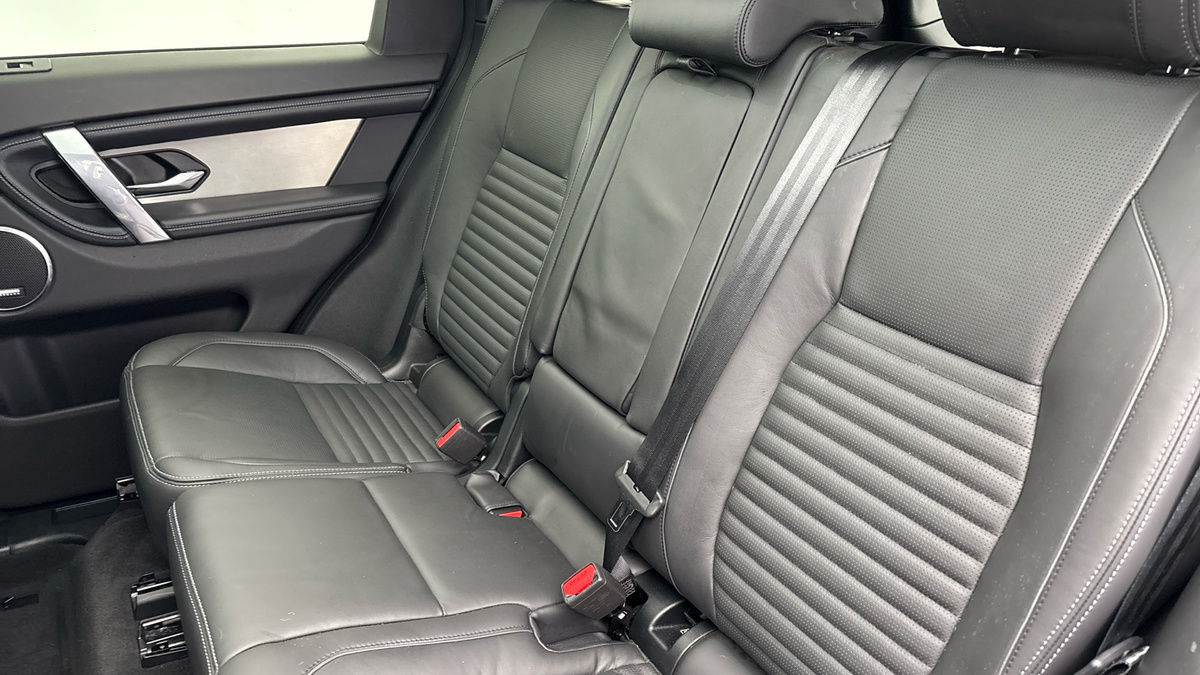 Used Land Rover Discovery Sport 2023 for sale - 76583093: Photo 8