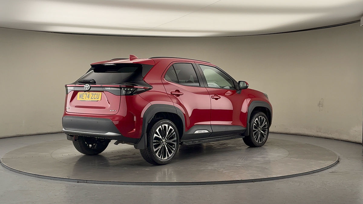 Used Toyota Yaris Cross 2024 for sale - 77277071: Photo 21