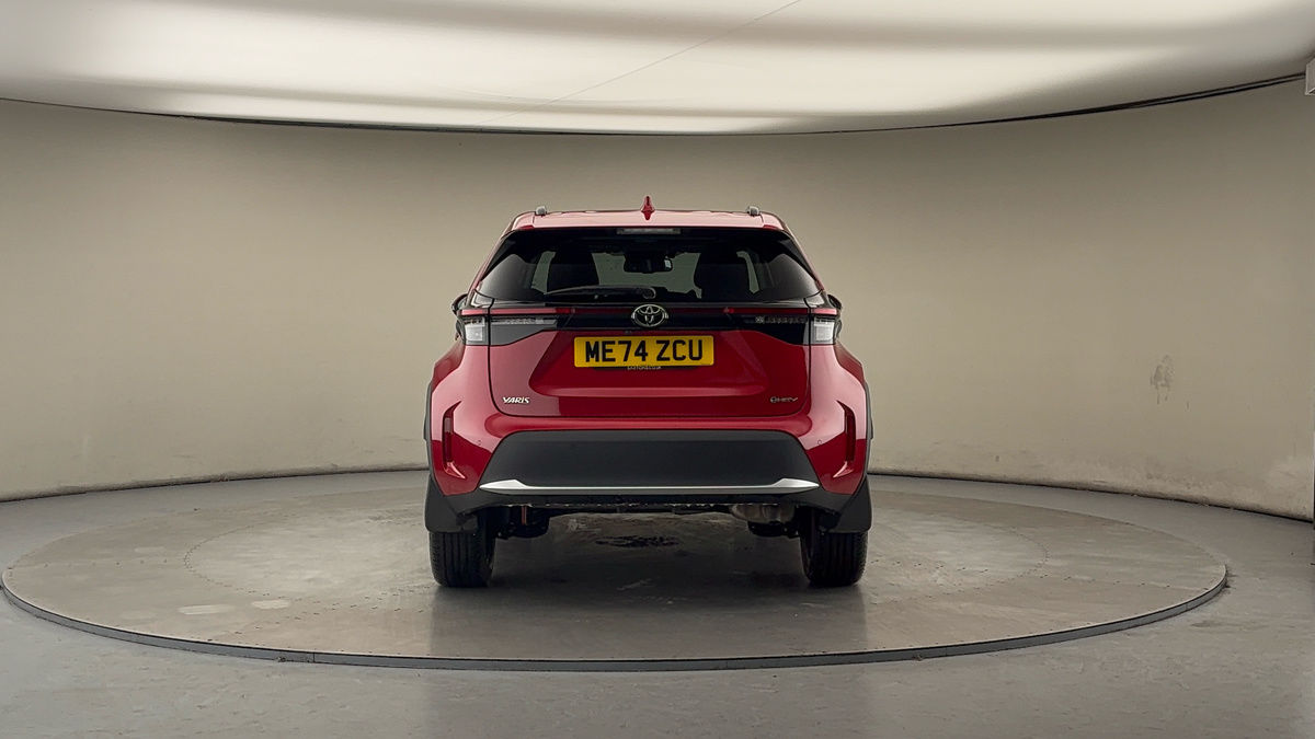 Used Toyota Yaris Cross 2024 for sale - 77277071: Photo 4