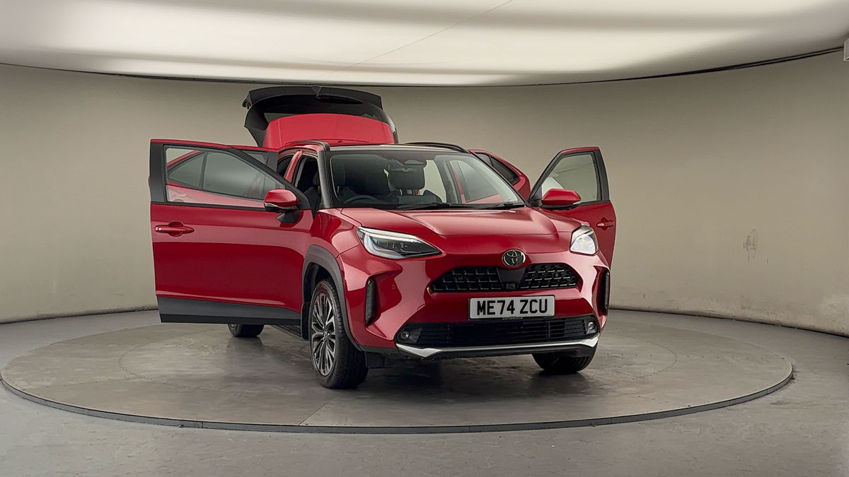 Used Toyota Yaris Cross 2024 for sale - 77277071: Photo 52