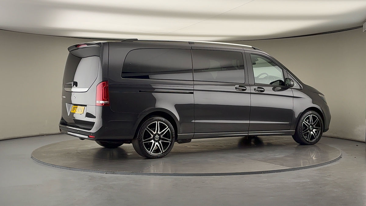 Used Mercedes-Benz V-Class 2023 for sale - 75999269: Photo 38