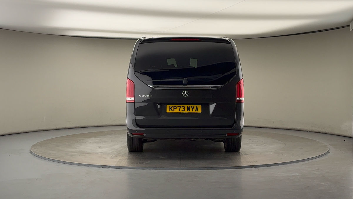 Used Mercedes-Benz V-Class 2023 for sale - 75999269: Photo 4