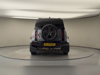 Used Land Rover Defender 110 2023 for sale - 78545130: Photo