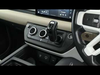 Used Land Rover Defender 110 2021 for sale - 74785115: Photo