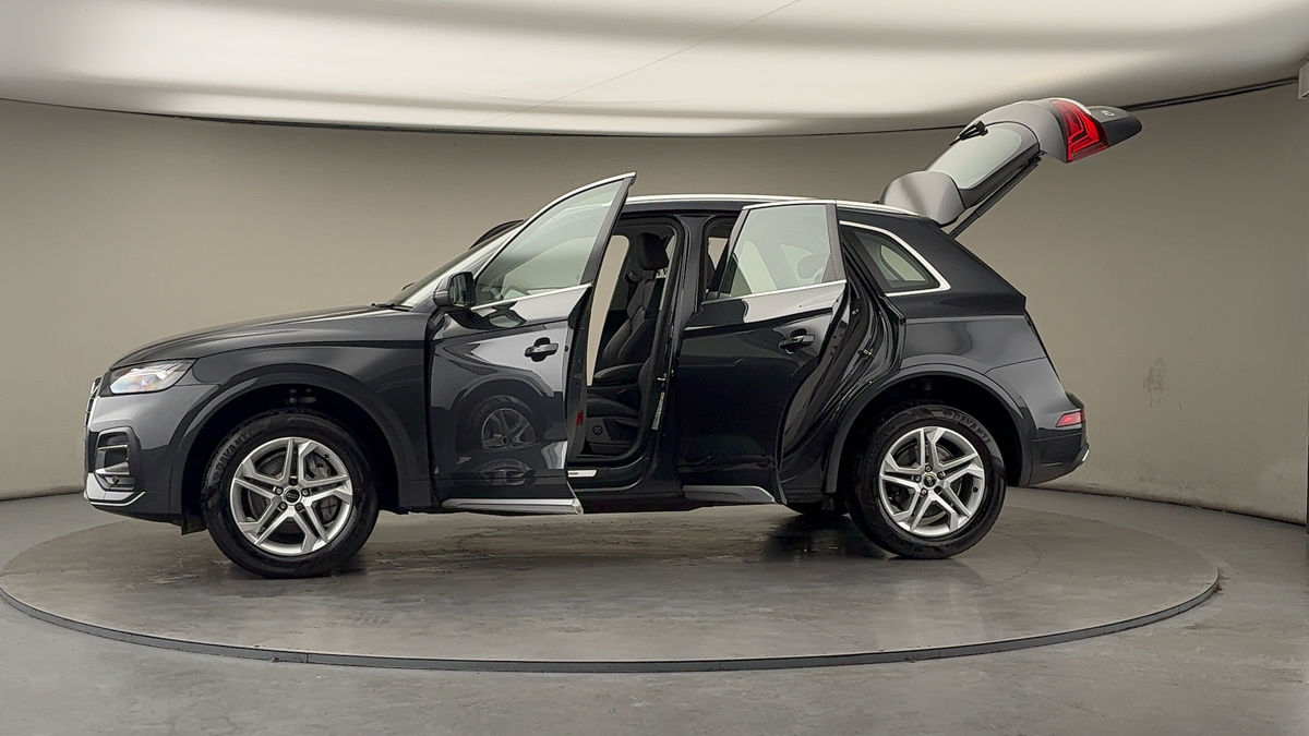 Used Audi Q5 2023 for sale - 77264206: Photo 47