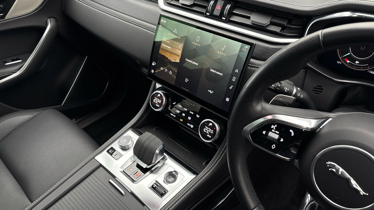 Used Jaguar F-Pace 2023 for sale - 78213259: Photo 18