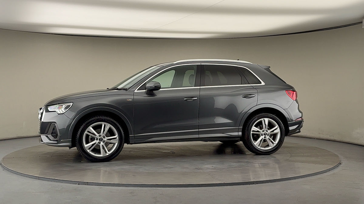 Used Audi Q3 2021 for sale - 76346213: Photo 28