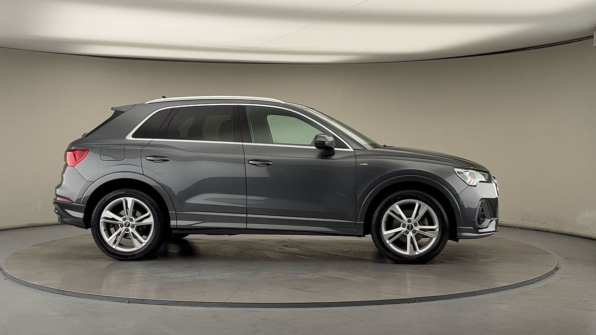Used Audi Q3 2021 for sale - 76346213: Photo 36