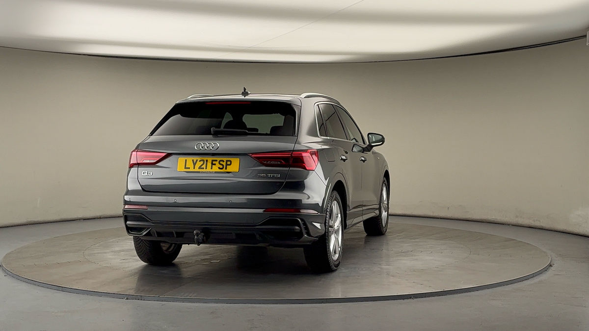 Used Audi Q3 2021 for sale - 76346213: Photo 40