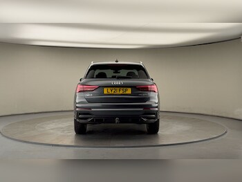 Used Audi Q3 2021 for sale - 76346213: Photo
