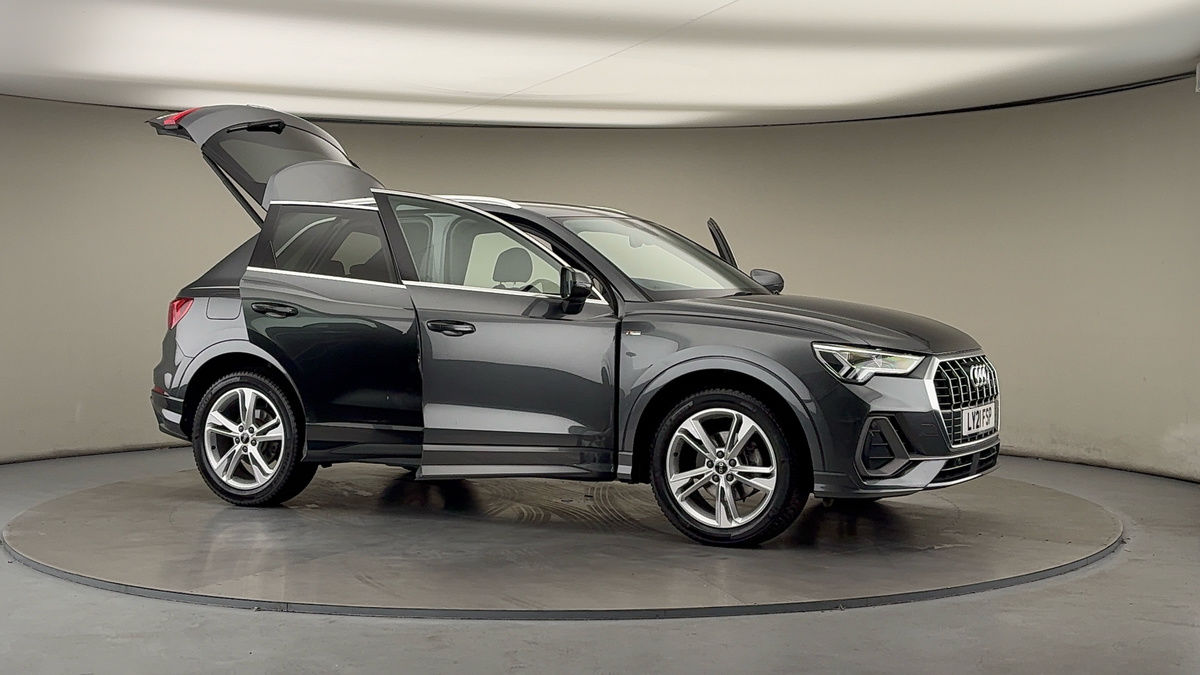 Used Audi Q3 2021 for sale - 76346213: Photo 54