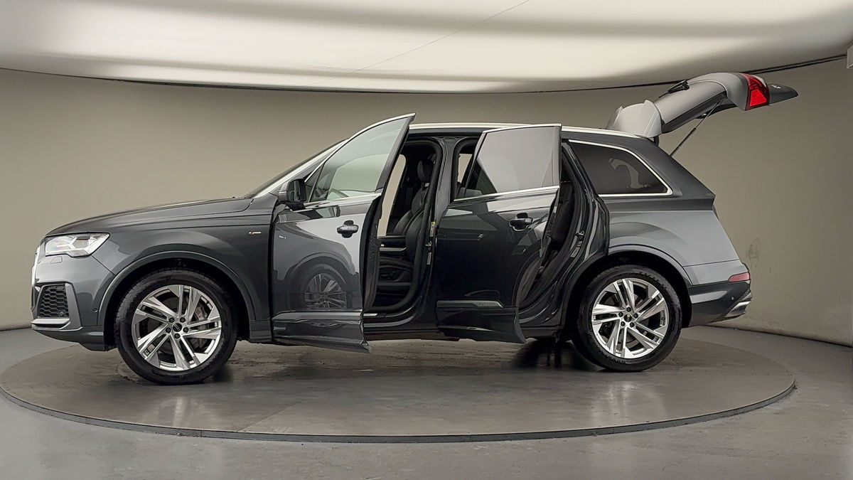Used Audi Q7 2022 for sale - 76725446: Photo 48