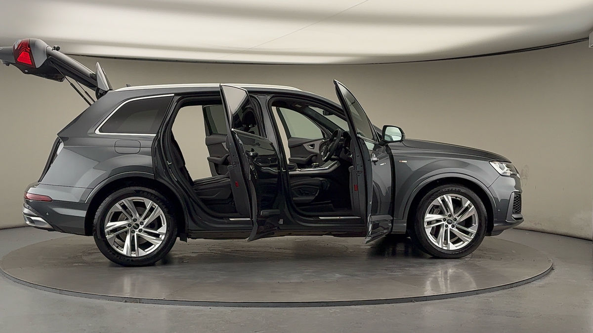 Used Audi Q7 2022 for sale - 76725446: Photo 57