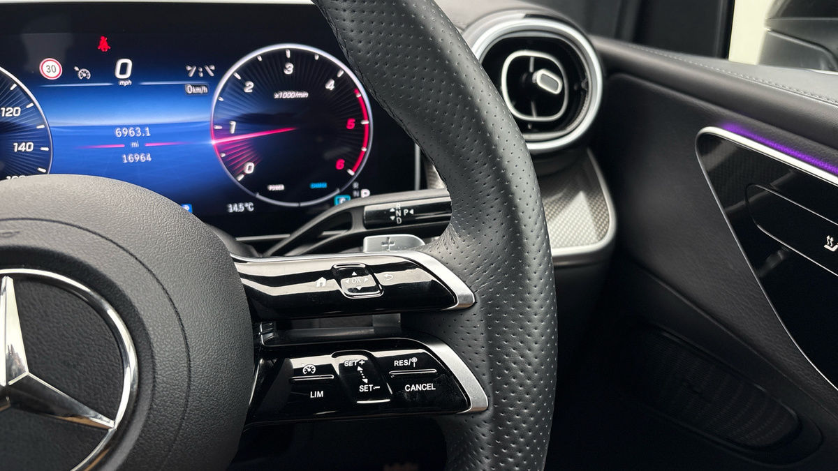 Used Mercedes-Benz GLC 2023 for sale - 76346214: Photo 14