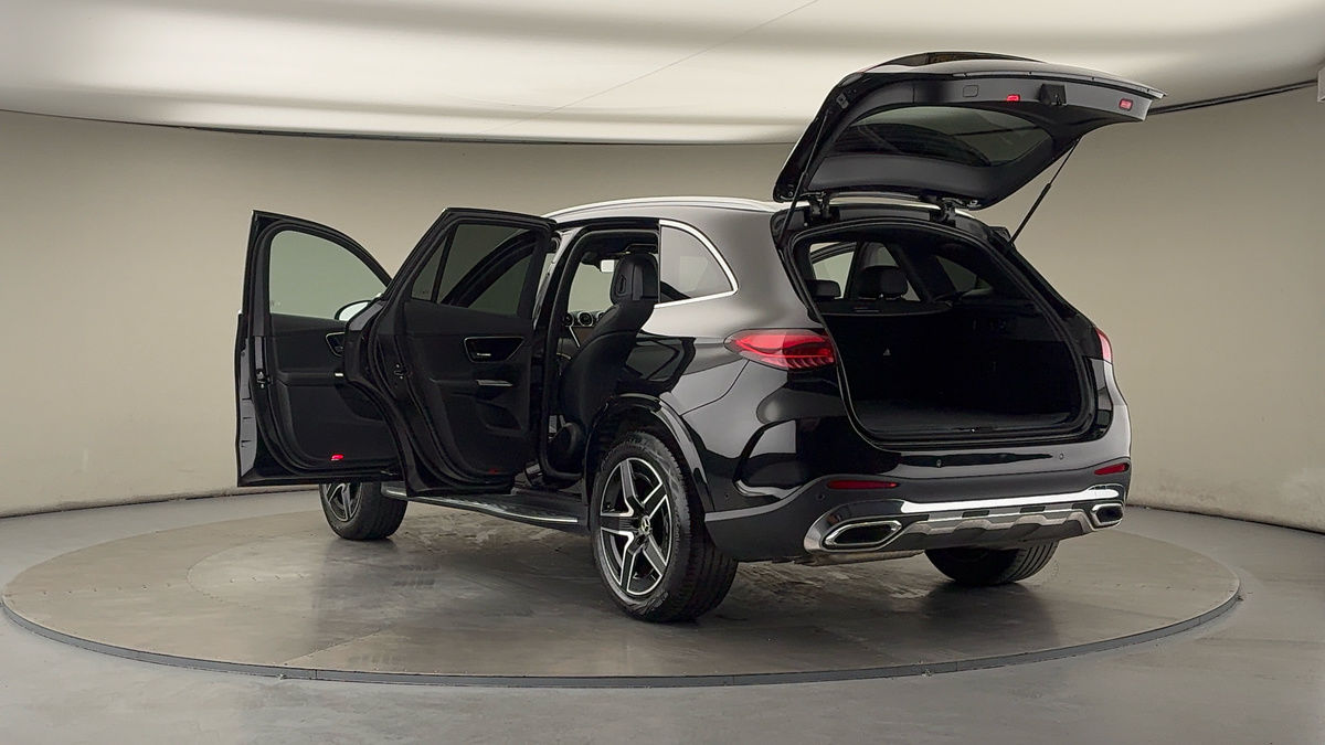 Used Mercedes-Benz GLC 2023 for sale - 76346214: Photo 23