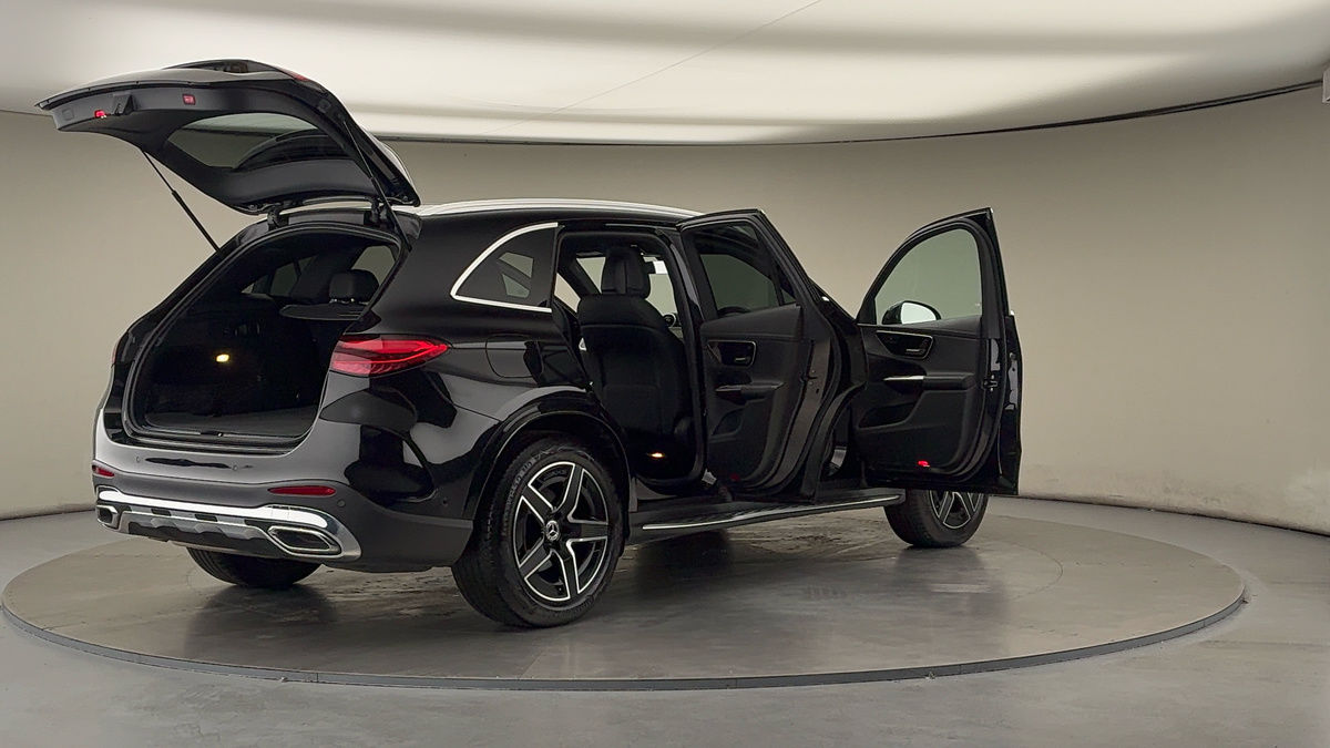 Used Mercedes-Benz GLC 2023 for sale - 76346214: Photo 60