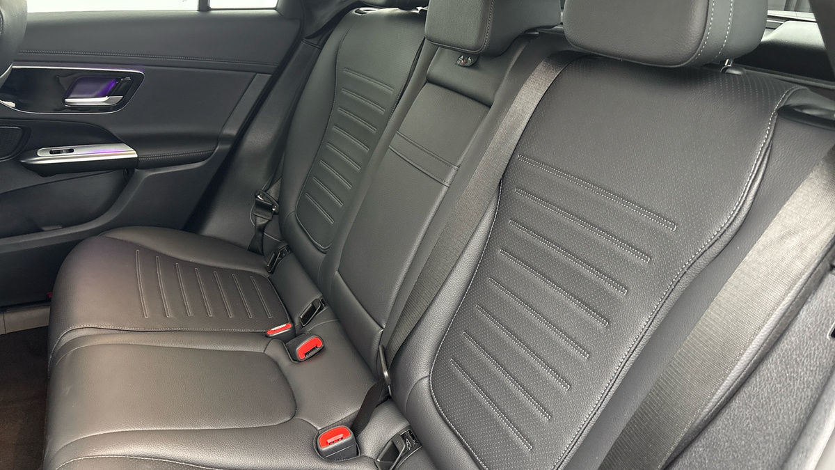 Used Mercedes-Benz GLC 2023 for sale - 76346214: Photo 8