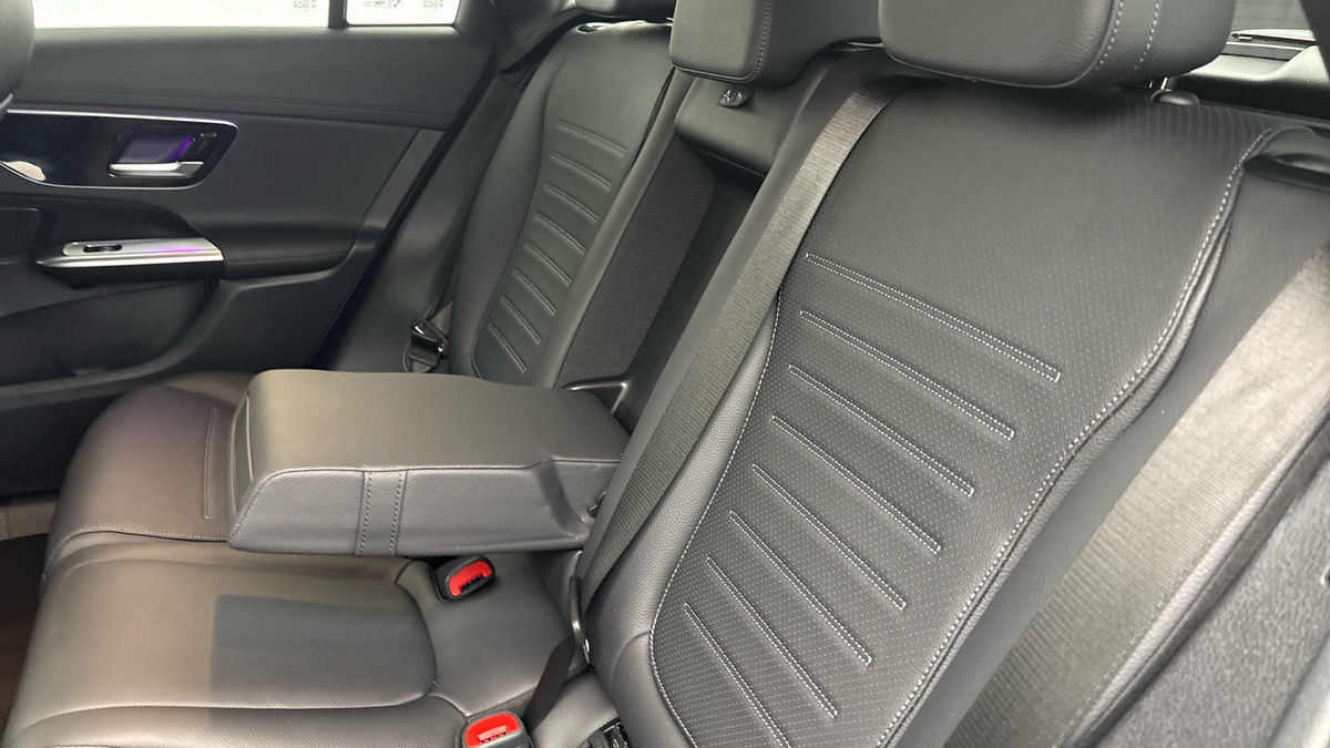 Used Mercedes-Benz GLC 2023 for sale - 76346214: Photo 9