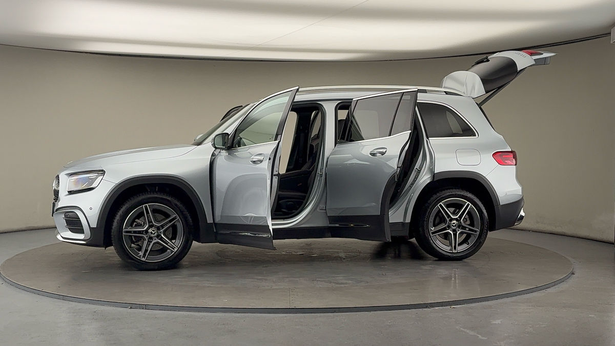 Used Mercedes-Benz GLB 2025 for sale - 76725447: Photo 48