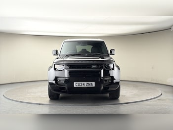 Used Land Rover Defender 2024 for sale - 78331512: Photo