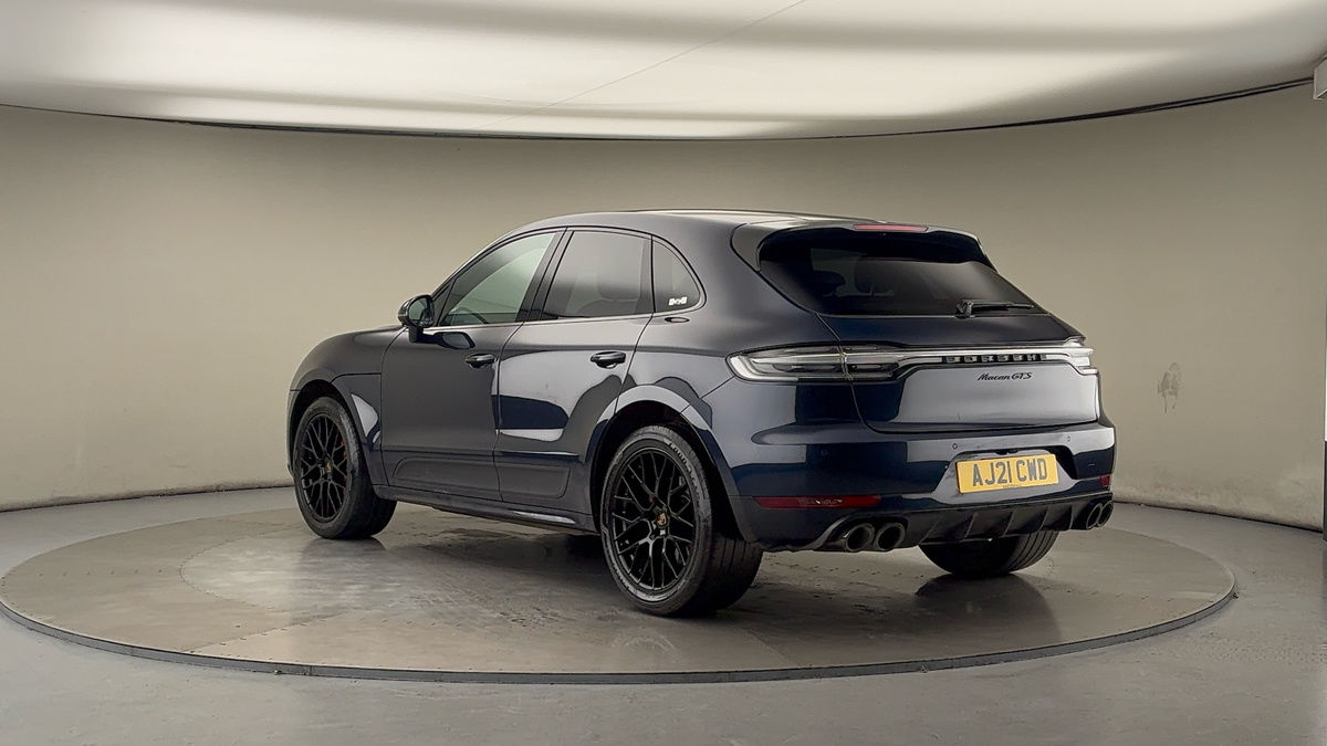 Used Porsche Macan 2021 for sale - 78213268: Photo 2