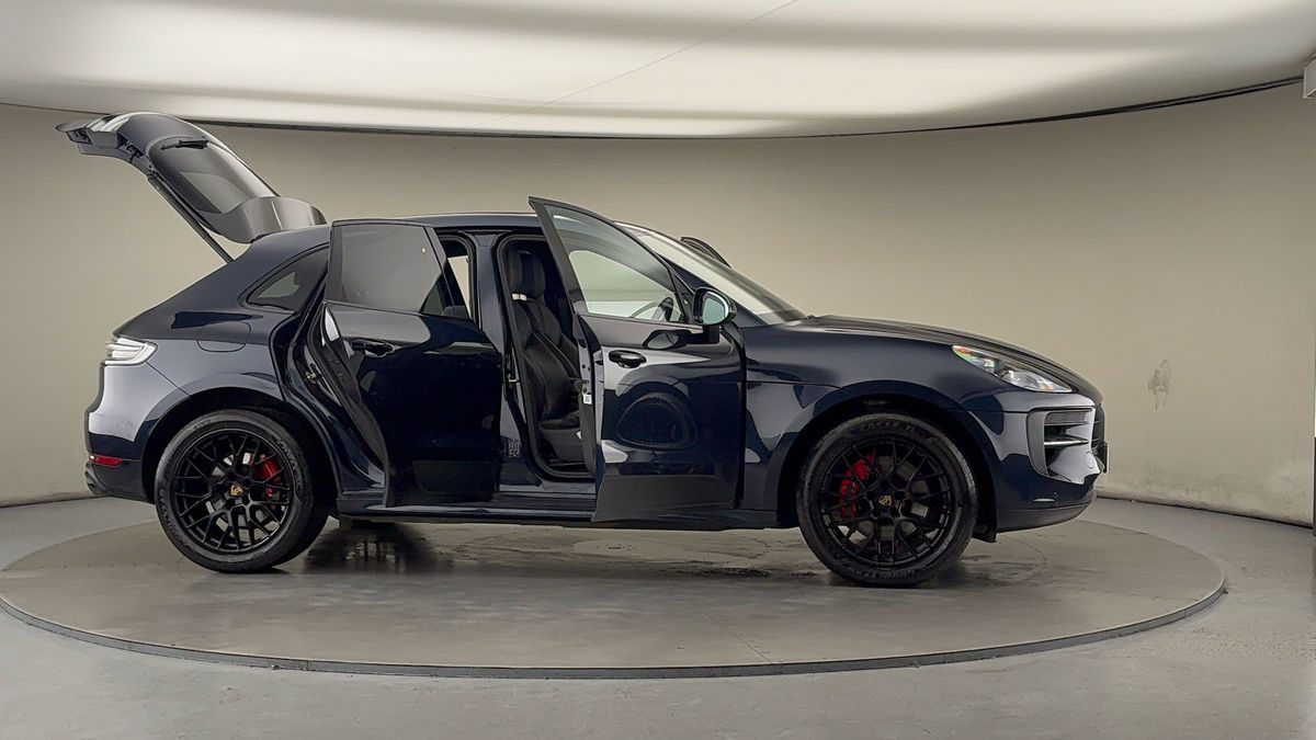 Used Porsche Macan 2021 for sale - 78213268: Photo 56